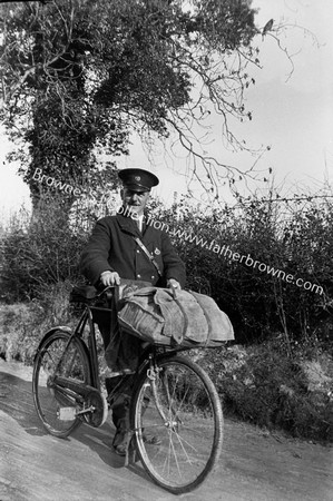 POSTMAN ARTHUR DORAN 31 YEARS ON TULLAMORE ROAD